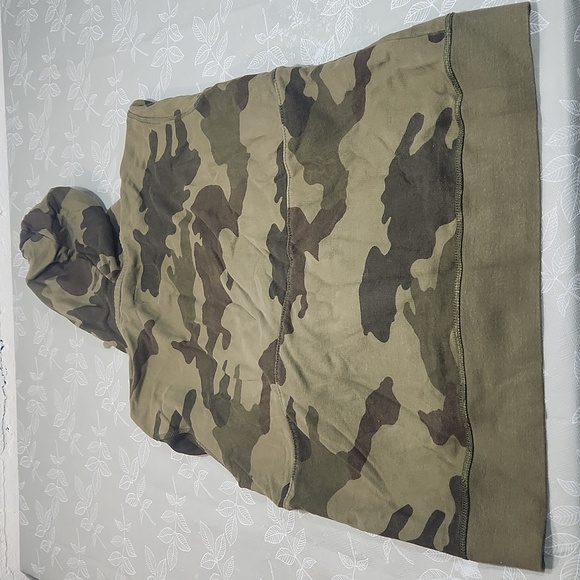 American Eagle Hoodie - Picture 12 of 13